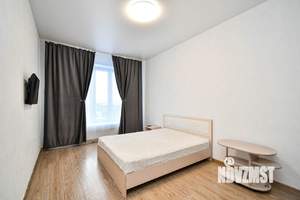 1-к квартира, посуточно, 42м2, 8/9 этаж