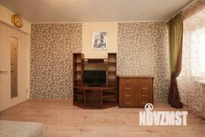 1-к квартира, посуточно, 37м2, 1/1 этаж