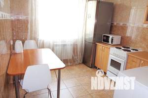 1-к квартира, посуточно, 35м2, 5/10 этаж