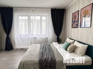 1-к квартира, посуточно, 46м2, 3/10 этаж