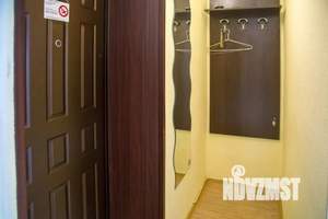 1-к квартира, посуточно, 35м2, 3/5 этаж