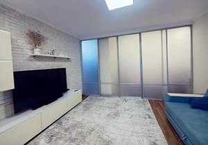 1-к квартира, на длительный срок, 50м2, 4/10 этаж