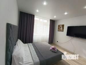 1-к квартира, посуточно, 39м2, 8/10 этаж