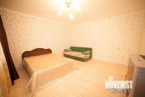 1-к квартира, посуточно, 42м2, 1/1 этаж