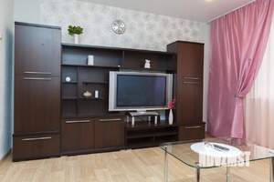 2-к квартира, посуточно, 55м2, 1/1 этаж