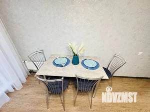 1-к квартира, посуточно, 45м2, 15/25 этаж