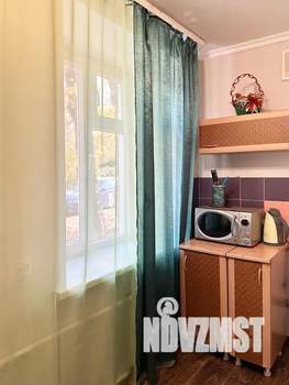 1-к квартира, посуточно, 35м2, 1/2 этаж