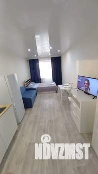 Студия квартира, посуточно, 33м2, 3/10 этаж