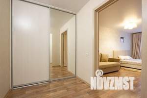 1-к квартира, посуточно, 44м2, 17/17 этаж