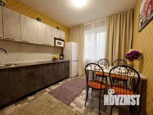 1-к квартира, посуточно, 42м2, 3/10 этаж