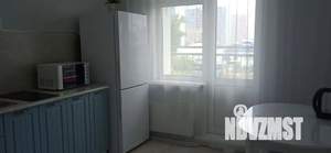 1-к квартира, посуточно, 40м2, 3/16 этаж