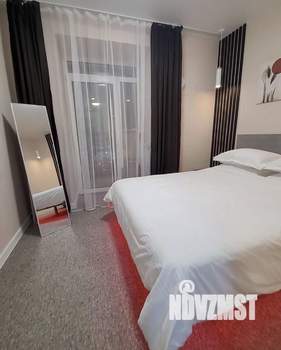 Студия квартира, посуточно, 42м2, 12/17 этаж