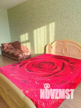 1-к квартира, посуточно, 40м2, 8/16 этаж