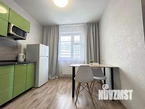 1-к квартира, посуточно, 38м2, 1/1 этаж