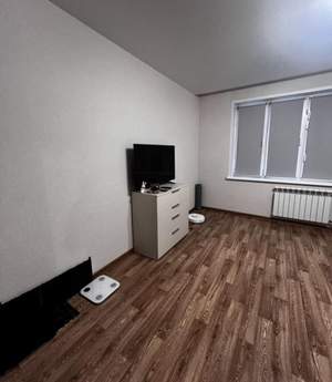 1-к квартира, на длительный срок, 42м2, 13/24 этаж