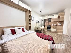 2-к квартира, посуточно, 49м2, 3/25 этаж