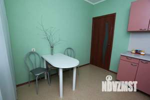 1-к квартира, посуточно, 40м2, 2/10 этаж