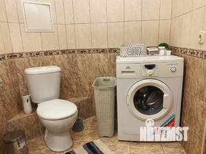 1-к квартира, посуточно, 46м2, 3/10 этаж