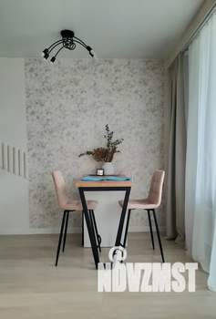 Студия квартира, посуточно, 37м2, 8/25 этаж