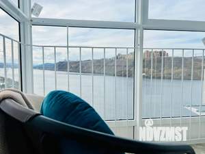 2-к квартира, посуточно, 50м2, 15/15 этаж