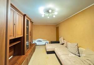 3-к квартира, на длительный срок, 62м2, 1/5 этаж