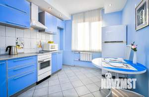 1-к квартира, посуточно, 38м2, 8/10 этаж