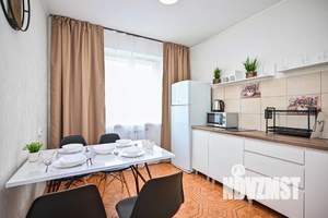 1-к квартира, посуточно, 35м2, 1/1 этаж