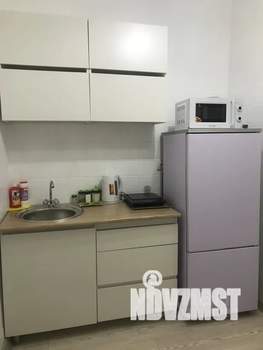 1-к квартира, посуточно, 38м2, 2/9 этаж