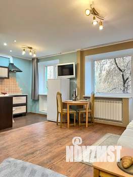 Студия квартира, посуточно, 32м2, 3/5 этаж