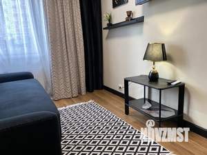 Студия квартира, посуточно, 30м2, 1/17 этаж