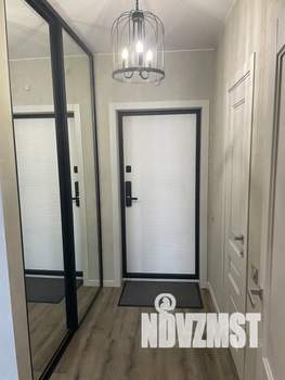 2-к квартира, посуточно, 40м2, 6/18 этаж