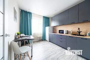 1-к квартира, посуточно, 42м2, 1/1 этаж