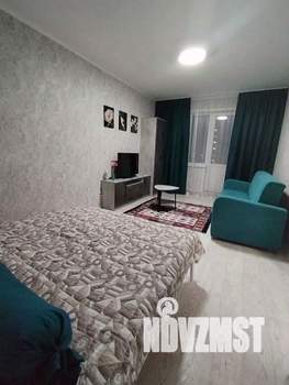 1-к квартира, посуточно, 40м2, 1/1 этаж