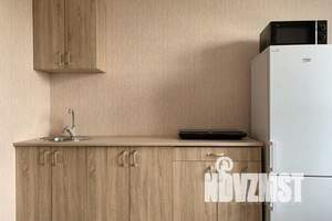 1-к квартира, посуточно, 40м2, 15/25 этаж