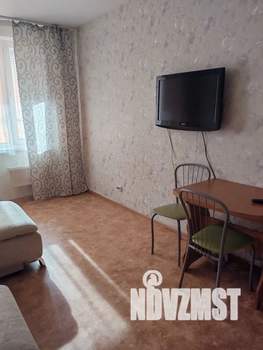 2-к квартира, посуточно, 50м2, 13/18 этаж