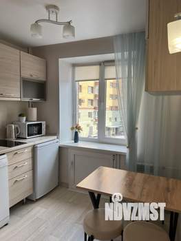 1-к квартира, посуточно, 34м2, 1/1 этаж