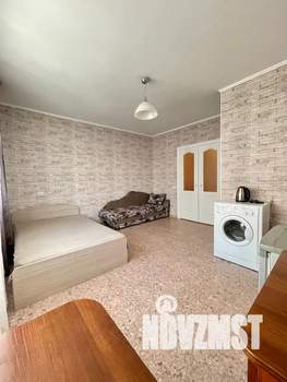 1-к квартира, посуточно, 25м2, 4/16 этаж