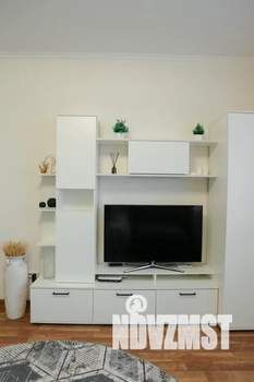 1-к квартира, посуточно, 38м2, 1/16 этаж