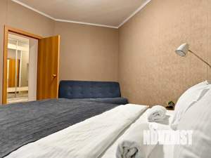 2-к квартира, посуточно, 65м2, 3/17 этаж