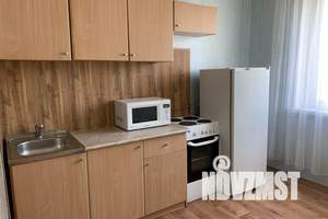 1-к квартира, посуточно, 35м2, 3/10 этаж
