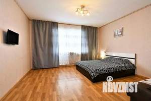 1-к квартира, посуточно, 42м2, 1/1 этаж