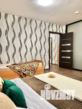 1-к квартира, посуточно, 33м2, 6/25 этаж