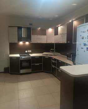 1-к квартира, на длительный срок, 63м2, 8/10 этаж