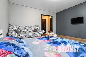 1-к квартира, посуточно, 42м2, 9/10 этаж