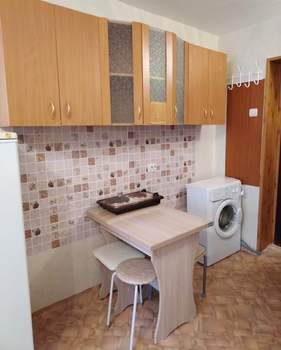 Студия квартира, на длительный срок, 18м2, 3/5 этаж