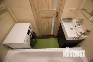 1-к квартира, посуточно, 38м2, 6/10 этаж