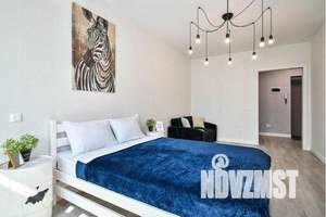 1-к квартира, посуточно, 42м2, 13/20 этаж