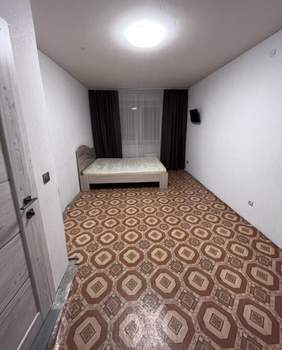 1-к квартира, на длительный срок, 32м2, 1/10 этаж