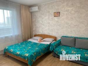 1-к квартира, посуточно, 44м2, 2/9 этаж