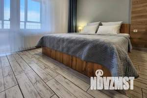 1-к квартира, посуточно, 35м2, 8/24 этаж